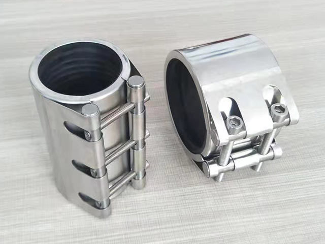Stainless steel straub open flex clamp manufacturers will show you which materials are suitable for making pipe clamps