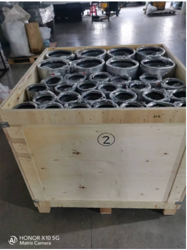 威海沧州电南五(wǔ)金制造有限公司(si)包裝發貨照片