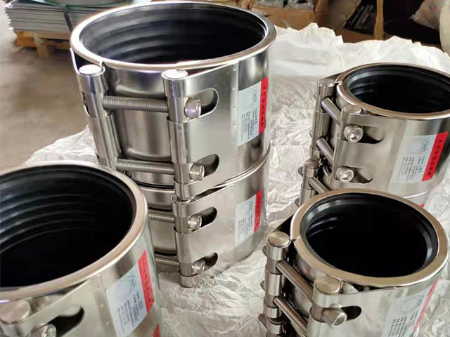 customized stainless steel straub clamp from China manufacturer