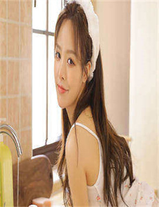 10000部18以下禁拍拍视频,在教室被同桌cao到爽漫画