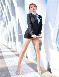 玉女阁第一精品导航/14岁女孩迈开腿拔萝卜